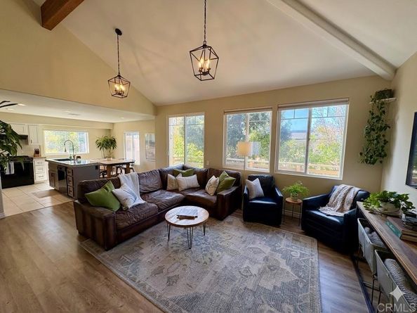 1147 Hornblend Street, San Diego CA 92109