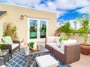 1147 Hornblend Street, San Diego CA 92109