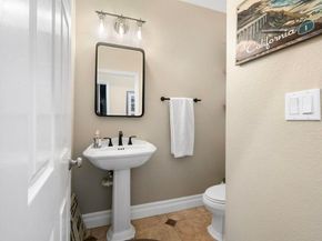 2270 Summit Drive, Escondido CA 92025