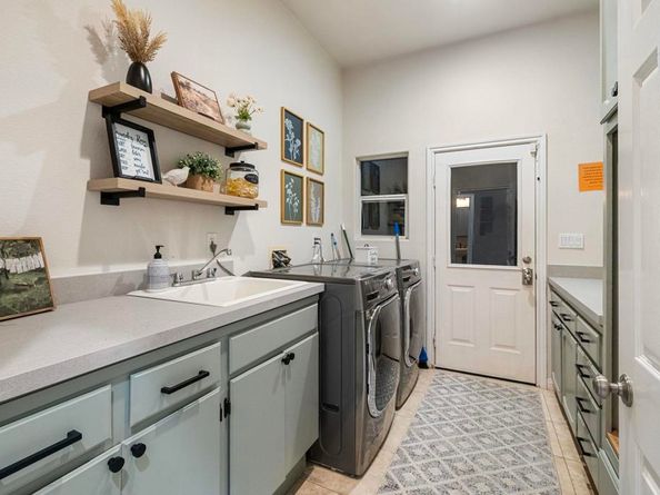 2270 Summit Drive, Escondido CA 92025