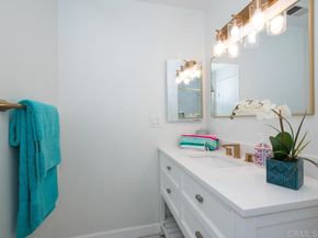 2525 Jefferson Street B, Carlsbad CA 92008