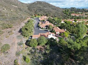 1827 Congressional, Escondido CA 92026