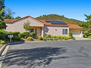 1827 Congressional, Escondido CA 92026