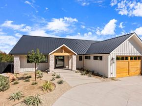 3920 Holly Brae, Carlsbad CA 92008