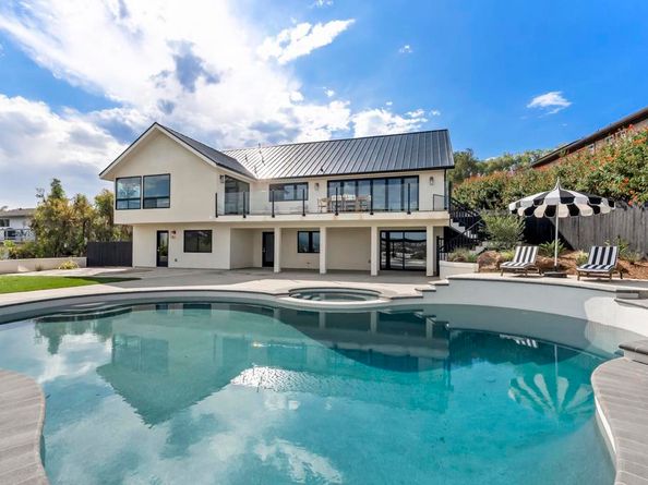 3920 Holly Brae, Carlsbad CA 92008