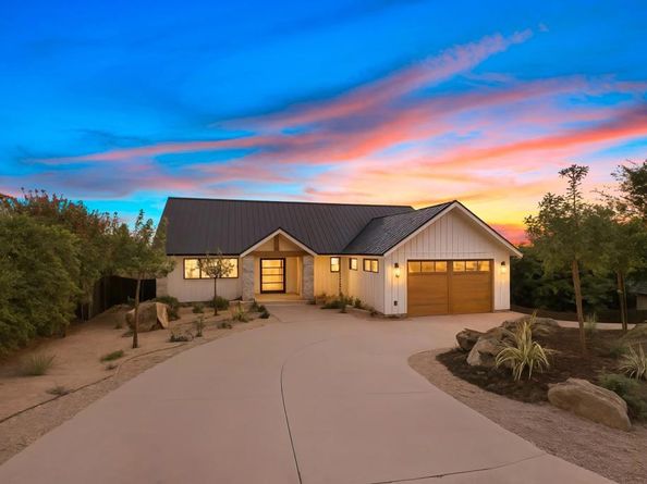 3920 Holly Brae, Carlsbad CA 92008