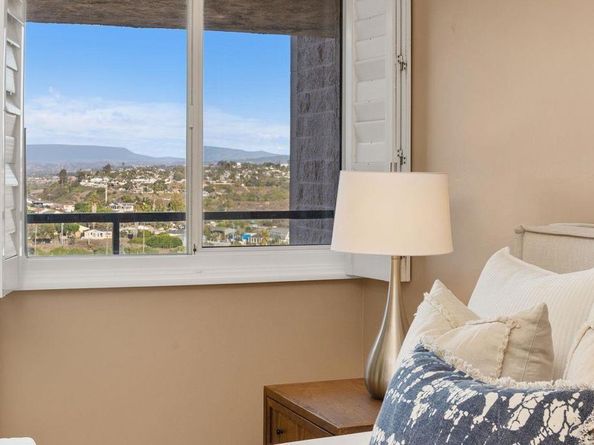 1200 Harbor N 15B, Oceanside CA 92054