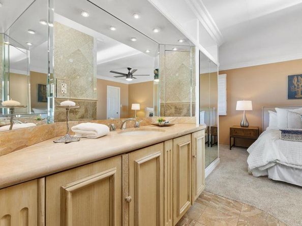 1200 Harbor N 15B, Oceanside CA 92054