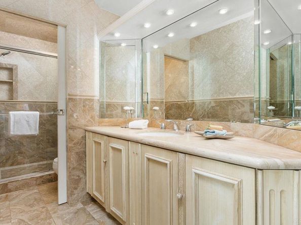 1200 Harbor N 15B, Oceanside CA 92054