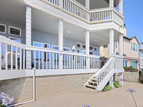 111 Sequoia C, Carlsbad CA 92008