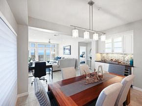 111 Sequoia C, Carlsbad CA 92008