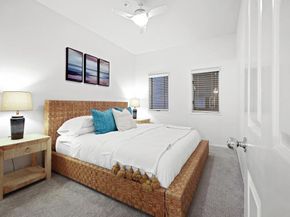 111 Sequoia C, Carlsbad CA 92008