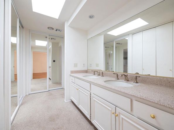 13236 Fiji Way L, Marina Del Rey CA 90292