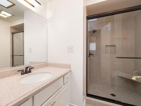 13236 Fiji Way L, Marina Del Rey CA 90292