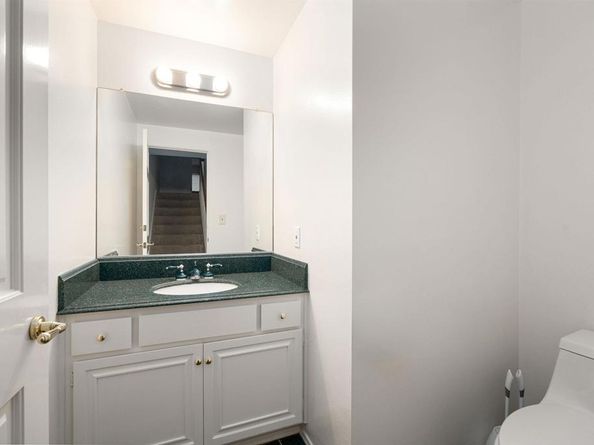 13236 Fiji Way L, Marina Del Rey CA 90292