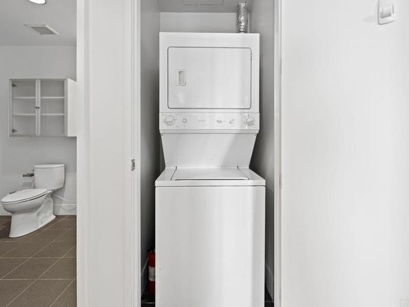 350 W Ash 905, San Diego CA 92101