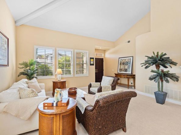 2916 Avenida Valera, Carlsbad CA 92009