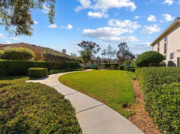 2916 Avenida Valera, Carlsbad CA 92009