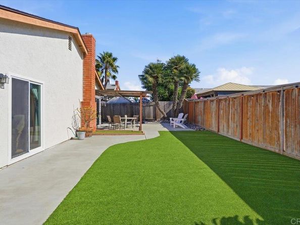 4569 Calle Del Palo, Oceanside CA 92057