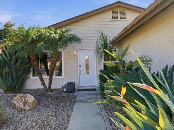 4569 Calle Del Palo, Oceanside CA 92057