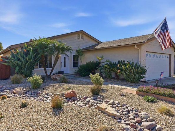 4569 Calle Del Palo, Oceanside CA 92057