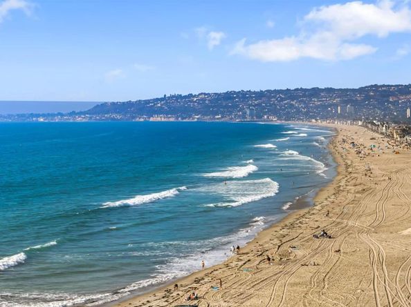 2623 Ocean Front Walk, San Diego CA 92109