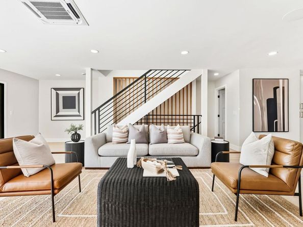 2623 Ocean Front Walk, San Diego CA 92109