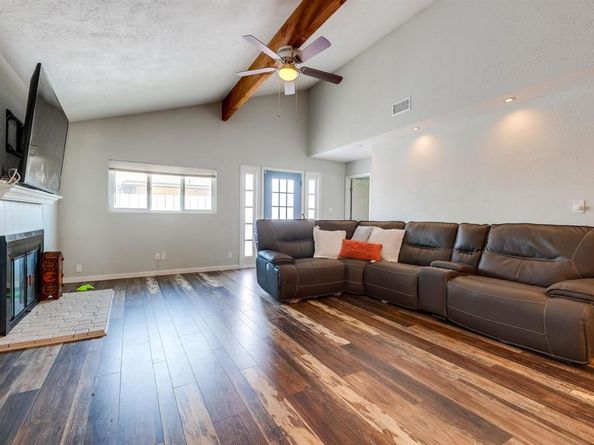 1015 Harlan Circle, San Diego CA 92114