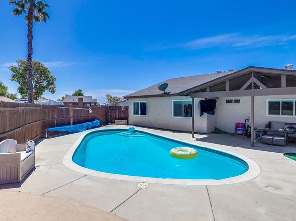 1015 Harlan Circle, San Diego CA 92114