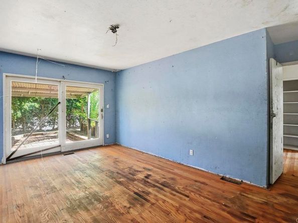 748 Bird Rock Avenue, La Jolla CA 92037