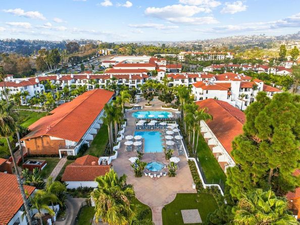 7323 Estrella De Mar Road 36, Carlsbad CA 92009