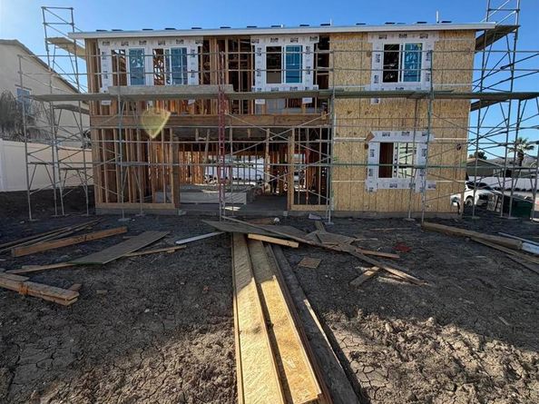 8513 Marrokal Lane, Santee CA 92071