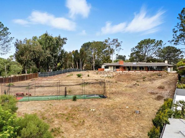 1645 Los Altos, San Diego CA 92109