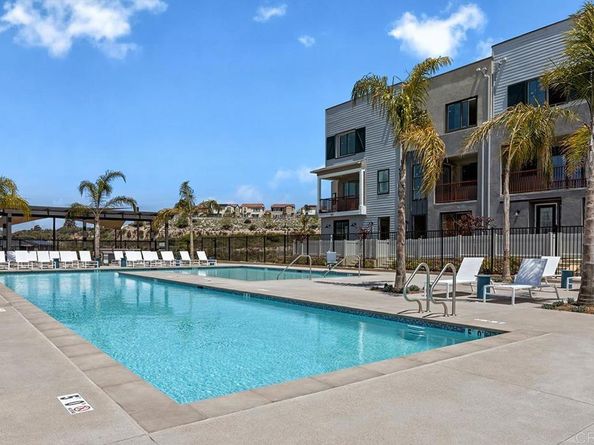 2559 Delphinium Lane, Carlsbad CA 92008