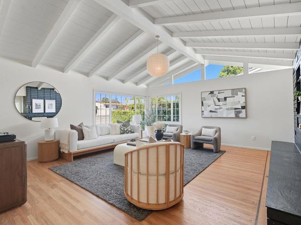 1501 Chatsworth Boulevard, Point Loma CA 92107