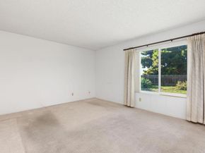 320 Calle Adela, San Marcos CA 92069