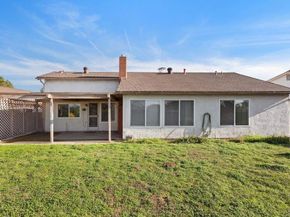 320 Calle Adela, San Marcos CA 92069