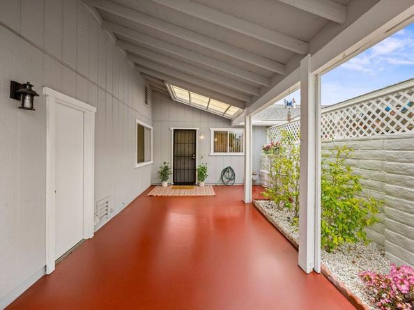 4265 Spoon Bill Way, Oceanside CA 92057