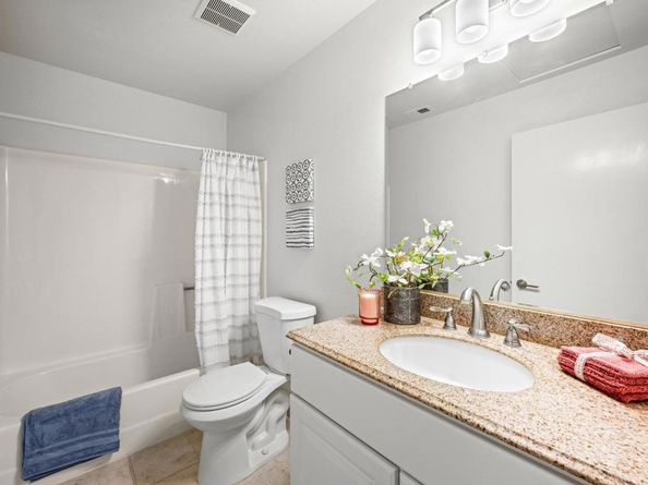4265 Spoon Bill Way, Oceanside CA 92057