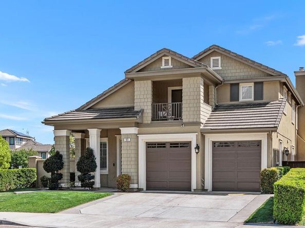 923 Citrine Way, San Diego CA 92078