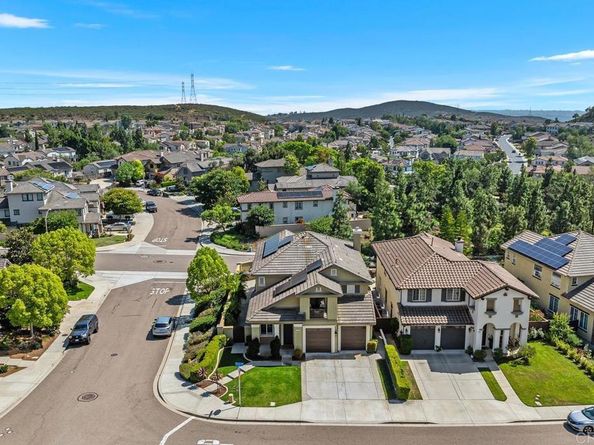 923 Citrine Way, San Diego CA 92078