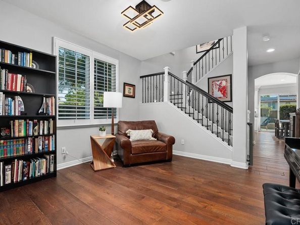 923 Citrine Way, San Diego CA 92078