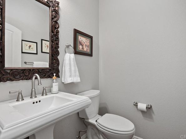 923 Citrine Way, San Diego CA 92078