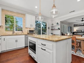 923 Citrine Way, San Diego CA 92078