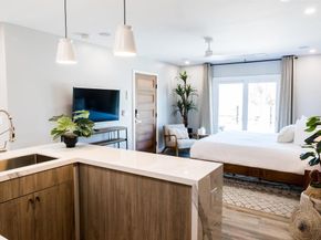 3761 Oleander Dr, San Diego CA 92106