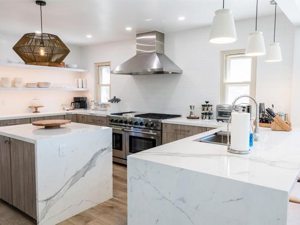 3761 Oleander Dr, San Diego CA 92106