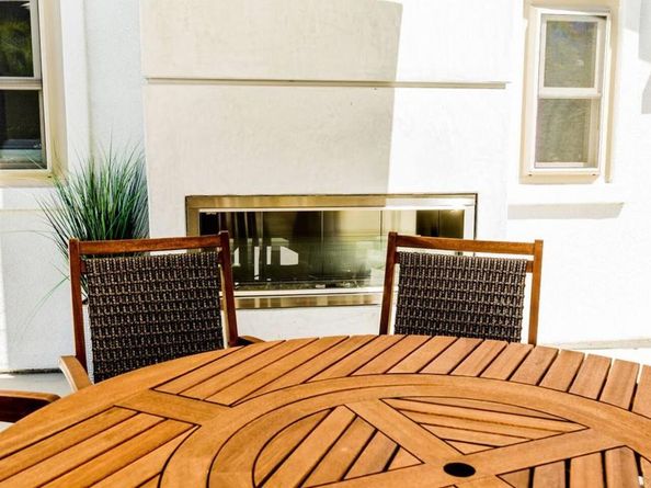 3761 Oleander Dr, San Diego CA 92106