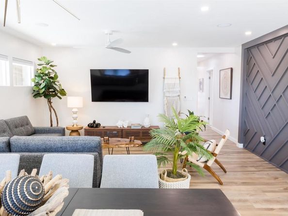 3761 Oleander Dr, San Diego CA 92106