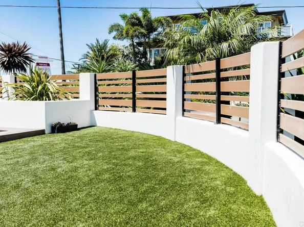 3761 Oleander Dr, San Diego CA 92106