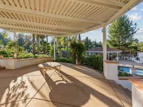 15696 Oakstand Road, Poway CA 92064
